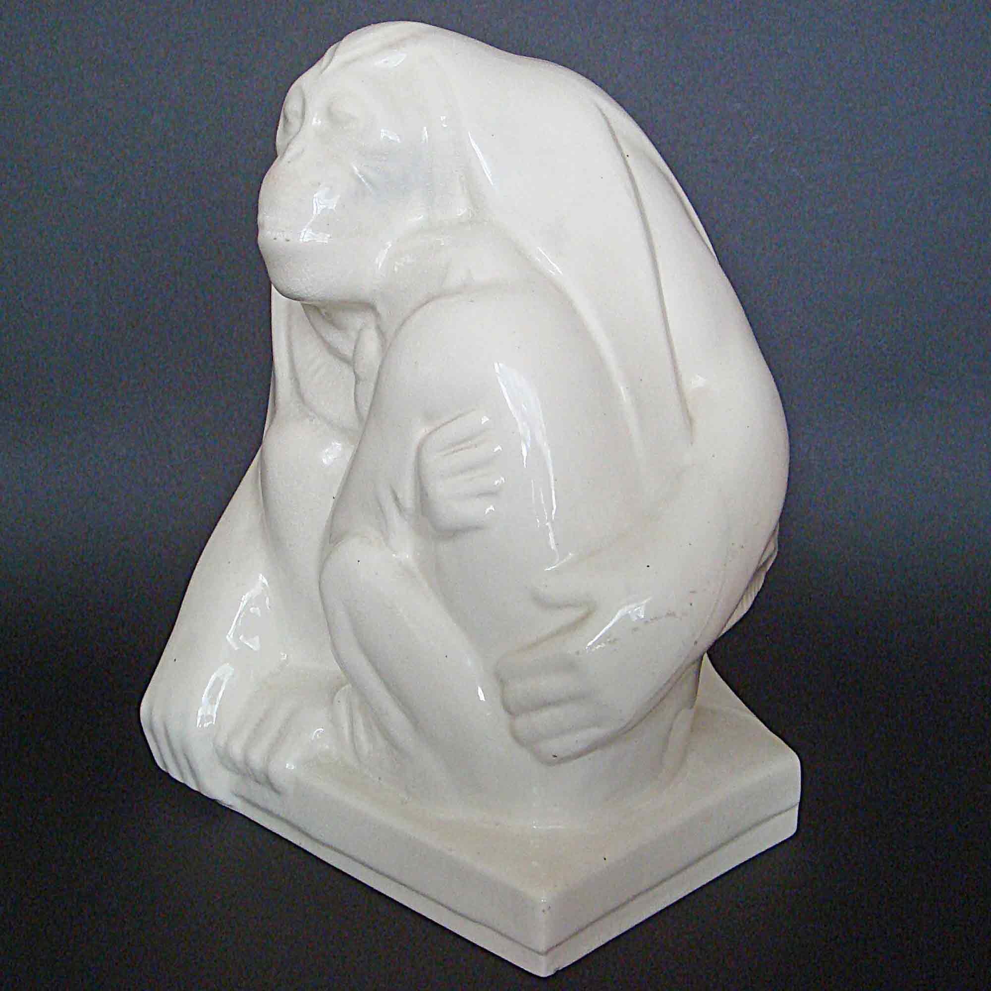 Ashtead Potters M3 Monkey and Baby