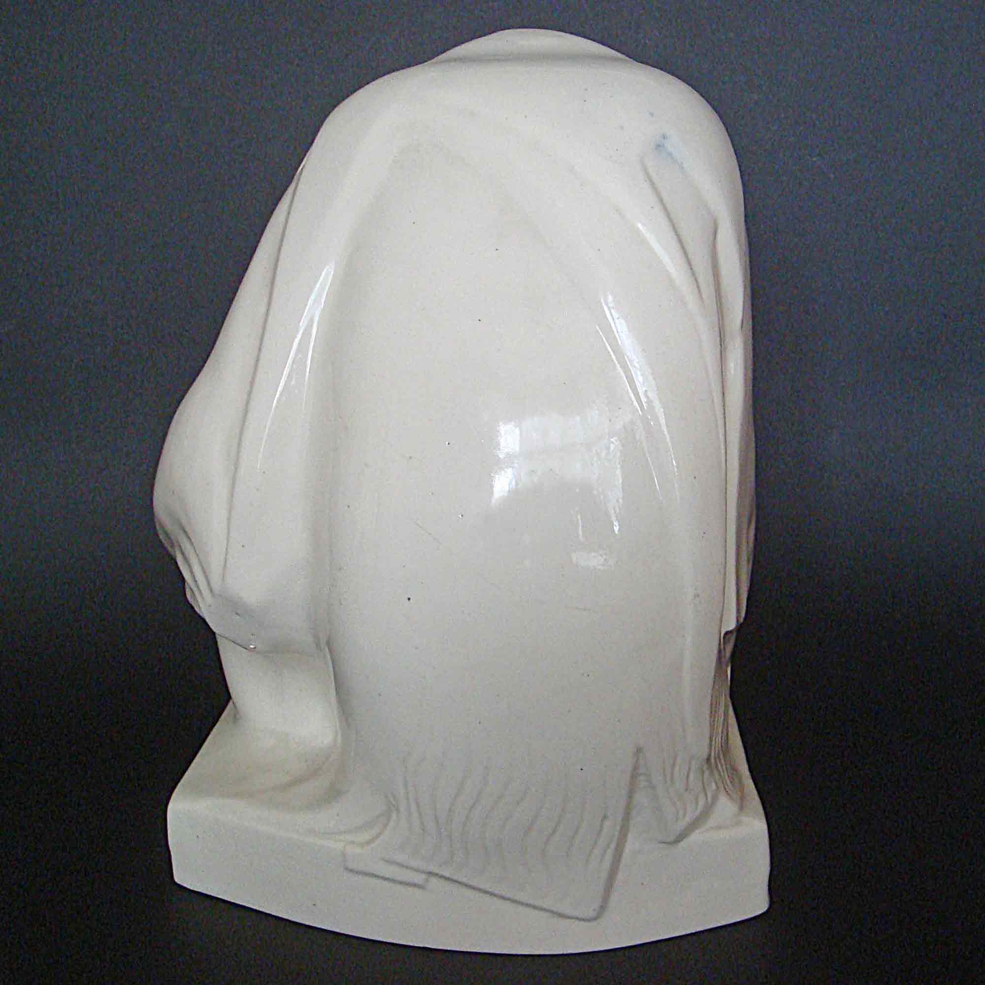 Ashtead Potters M3 Monkey and Baby