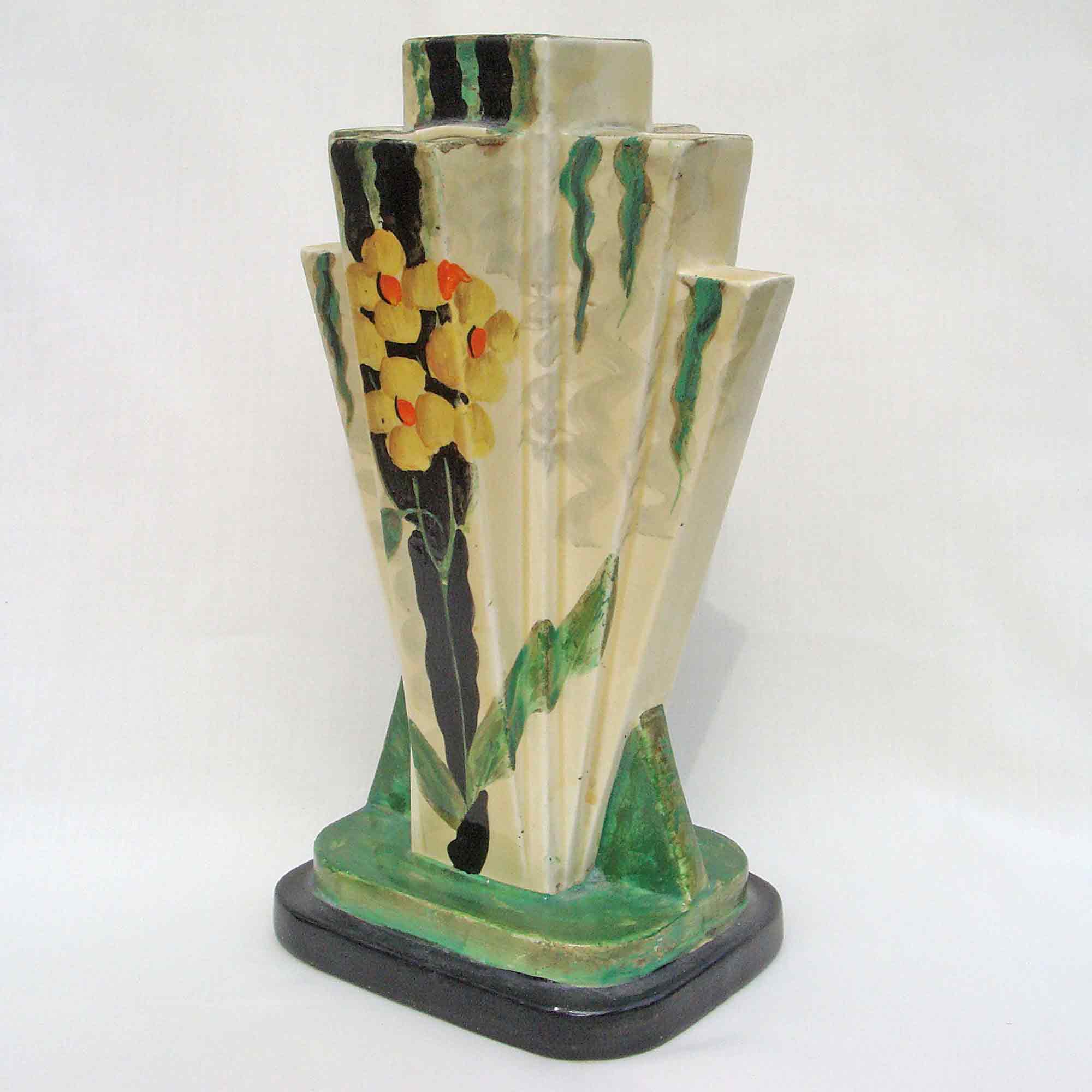 Myott Moderne Vase BG70